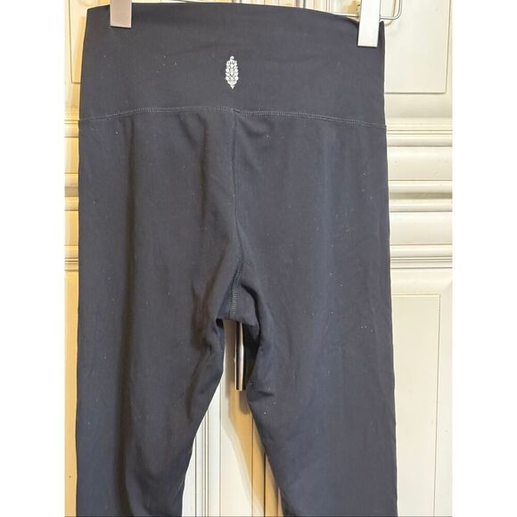 FP Movement Women's High Waist Athletic Leggings Black Size Small - Picture 7 of 12
